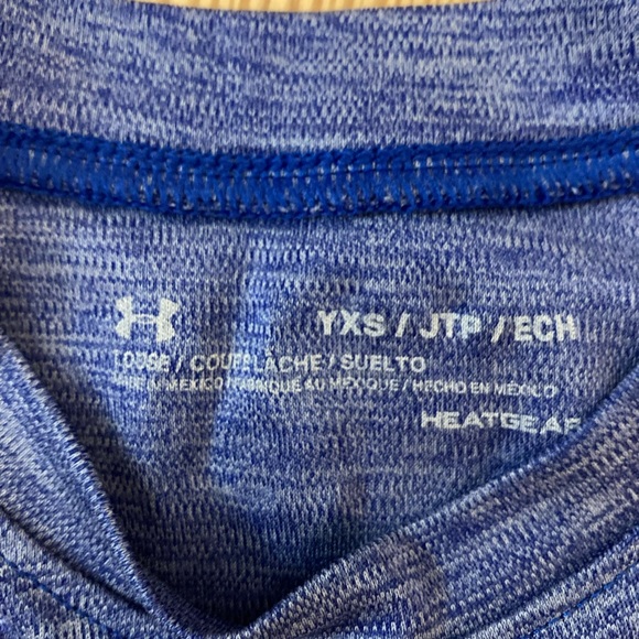 Boys Blue under armor shirt - Picture 2 of 2